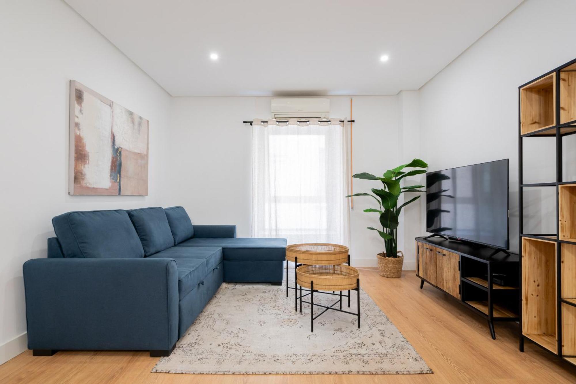 Apartamento Reformado En La Gran Via Alquiler Temporal Мадрид Экстерьер фото